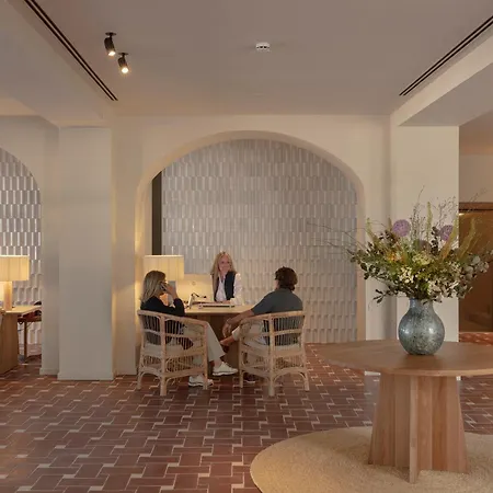 Hotel Elisabeth By The Sea 5*