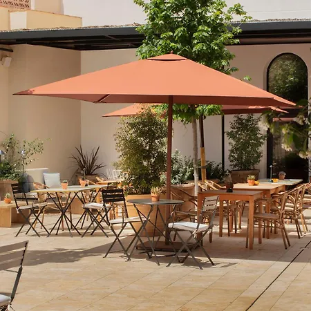 Elisabeth By The Sea Hotel